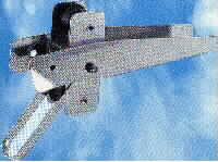 BOW ROLLER WITH GIMBALLING END